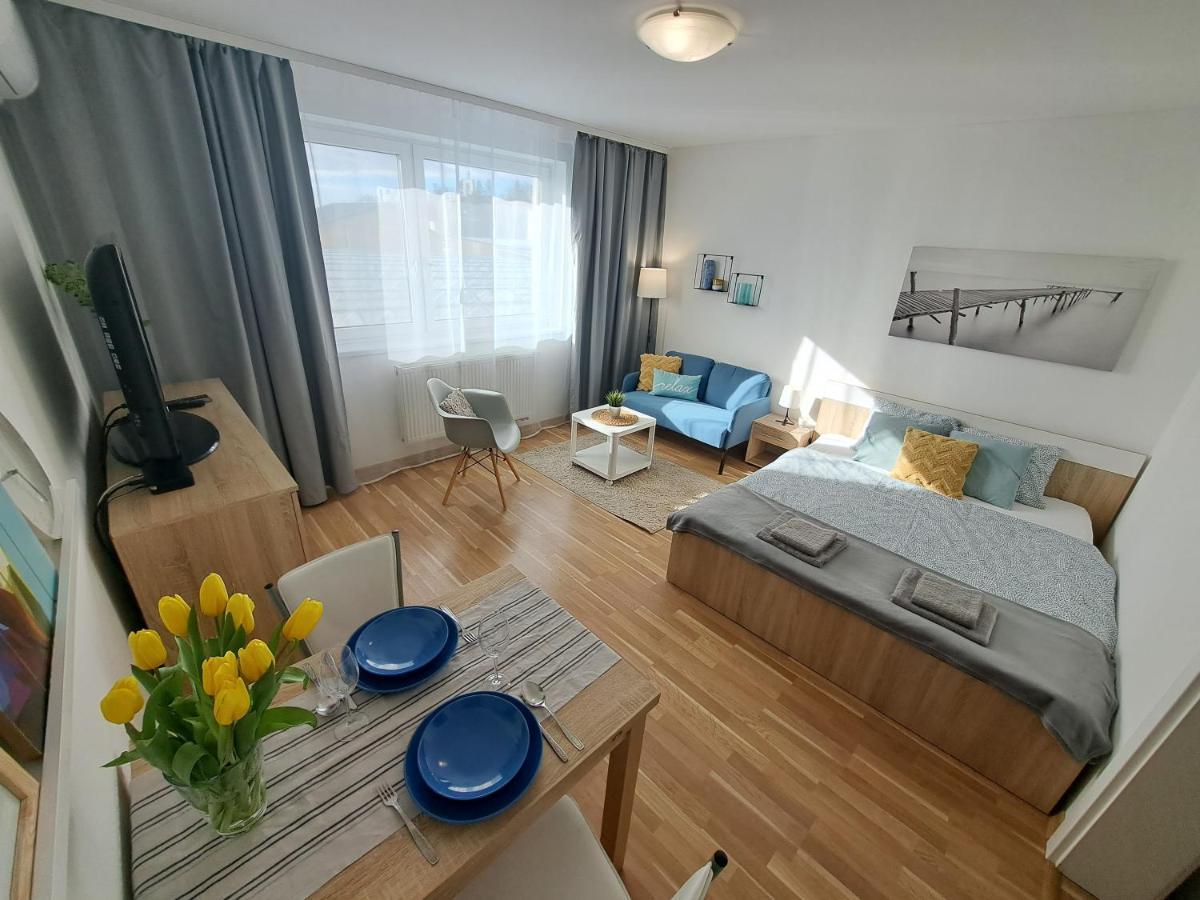 Adam Apartman Кошице Екстериор снимка
